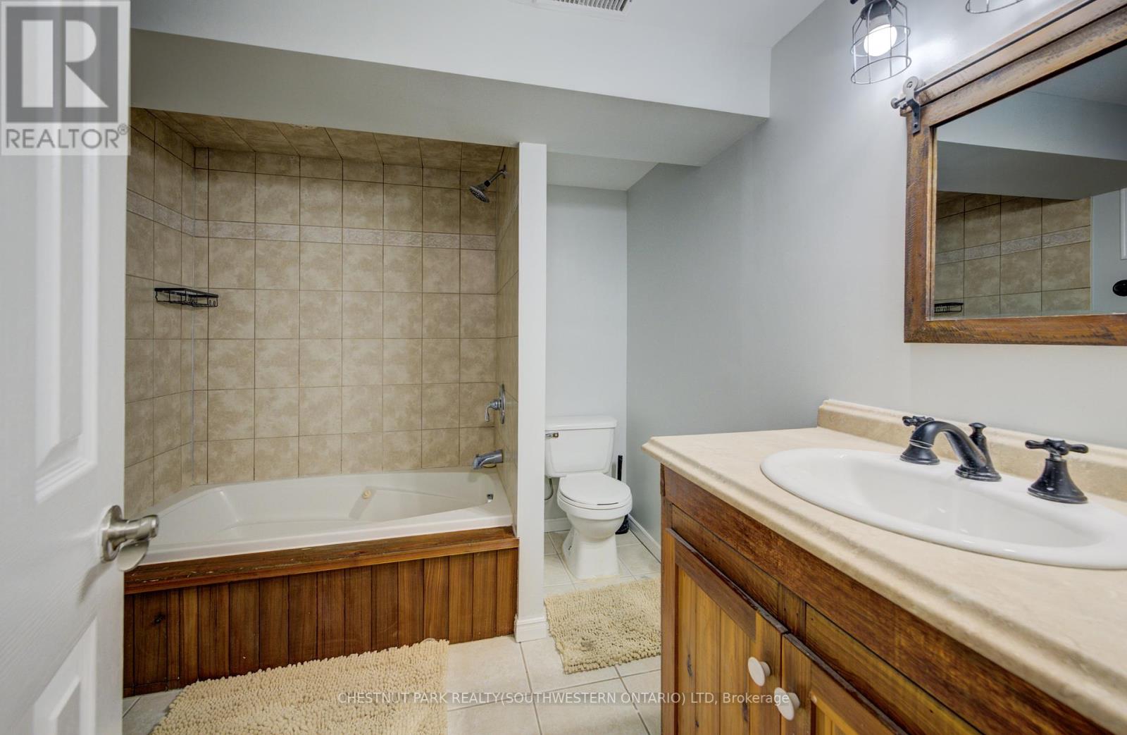 Photo 14 of B 88 Glen Lake Crescent, Kitchener ON