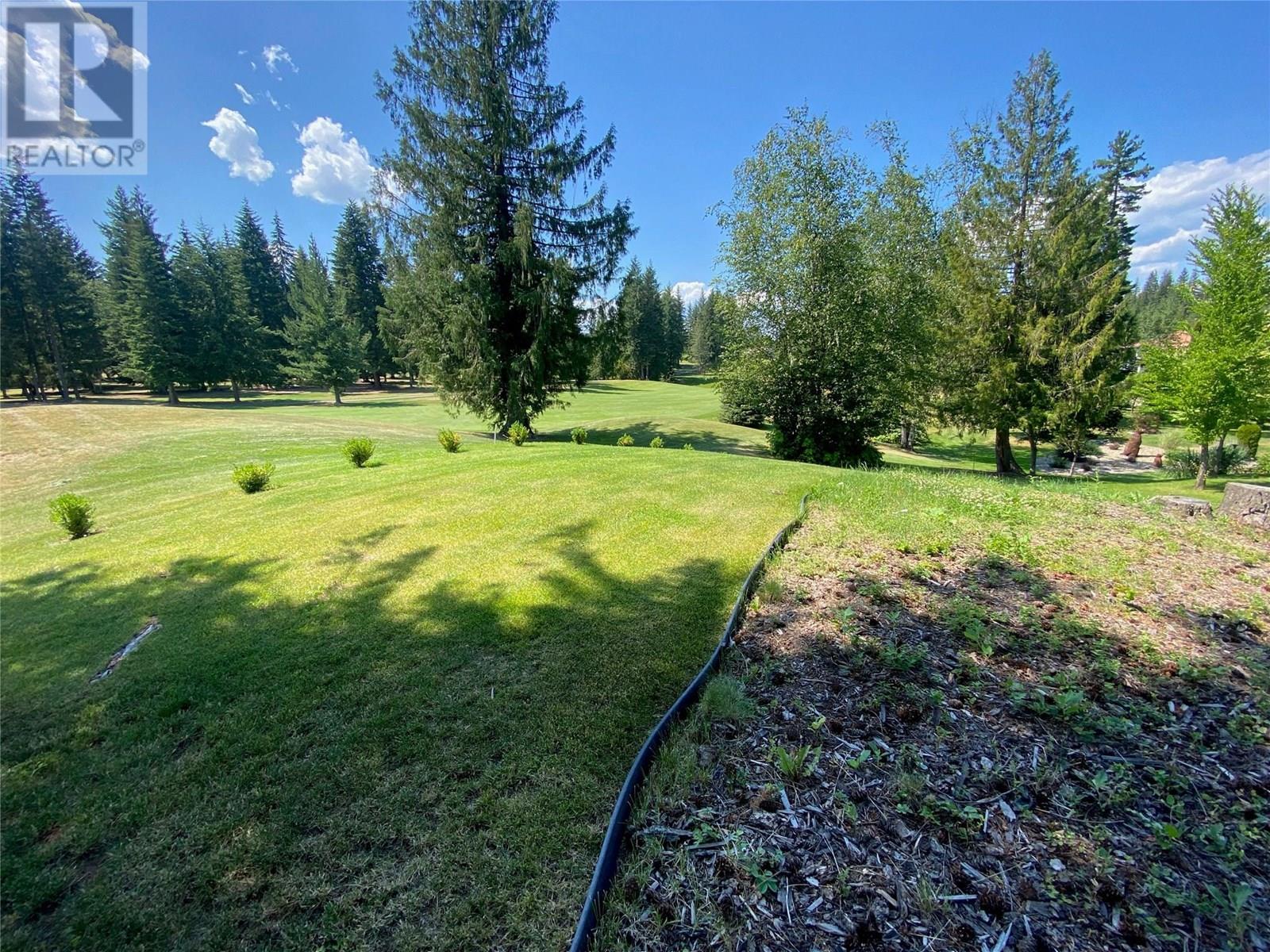 Photo 18 of 2726 Golf Course Drive, Blind Bay BC