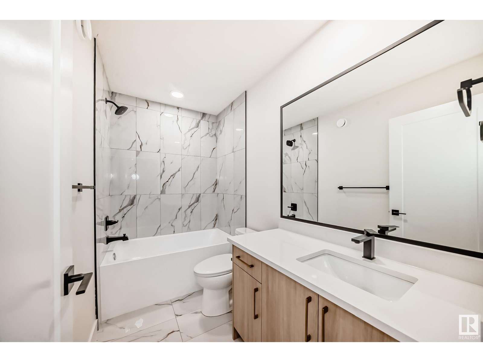 3720 67 ST, Beaumont