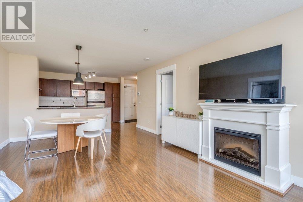 Photo 18 of 313 12075 228 Street, Maple Ridge BC