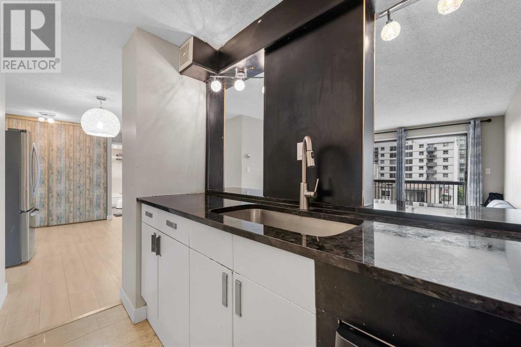 Single Family House for Sale in    Avenue SW Beltline Calgary 