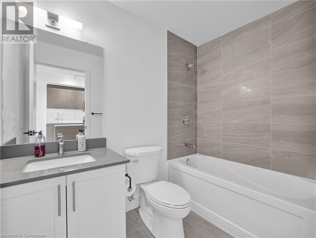 Photo 15 of 2782 Barton Street E Unit 1418, Hamilton ON