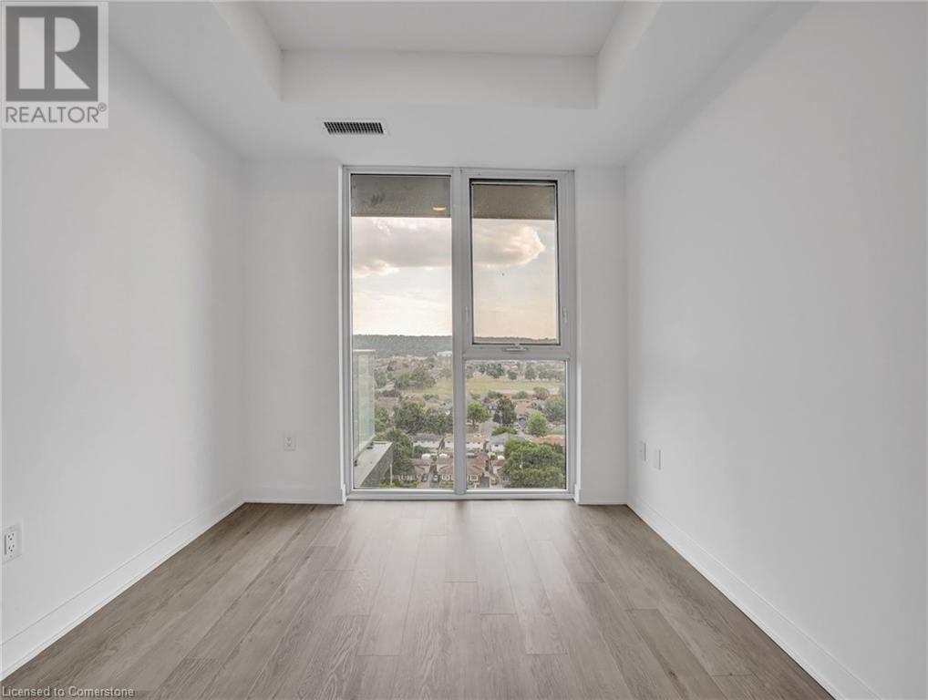Photo 3 of 2782 Barton Street E Unit 1418, Hamilton ON
