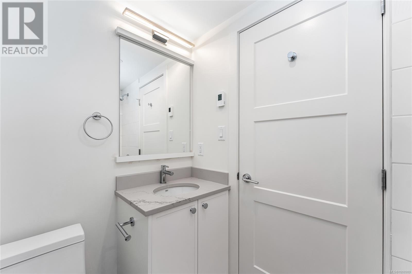 Single Family House Character for Sale in  A  Richardson St 1224 Richardson Victoria 