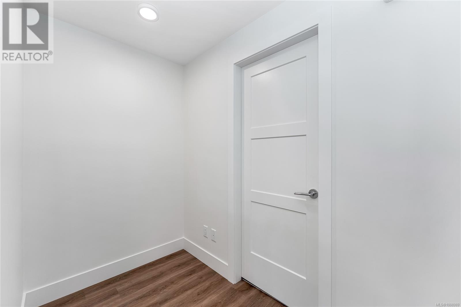 Single Family House Character for Sale in  A  Richardson St 1224 Richardson Victoria 