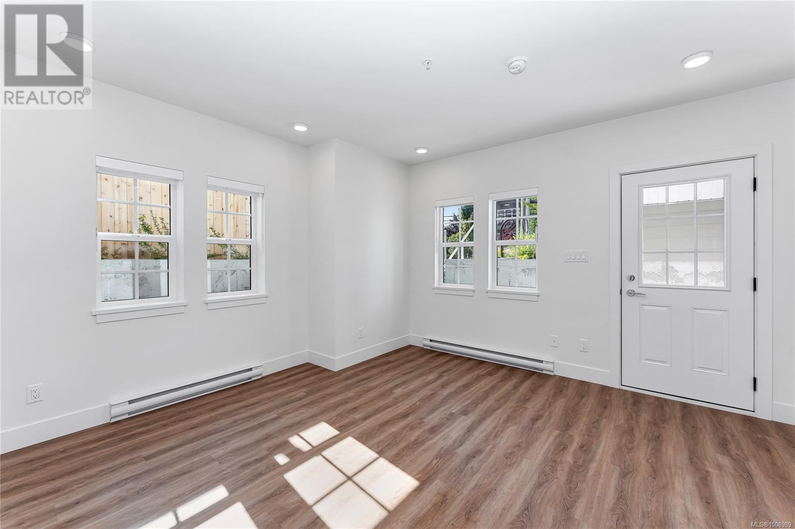 Single Family House Character for Sale in  A  Richardson St 1224 Richardson Victoria 
