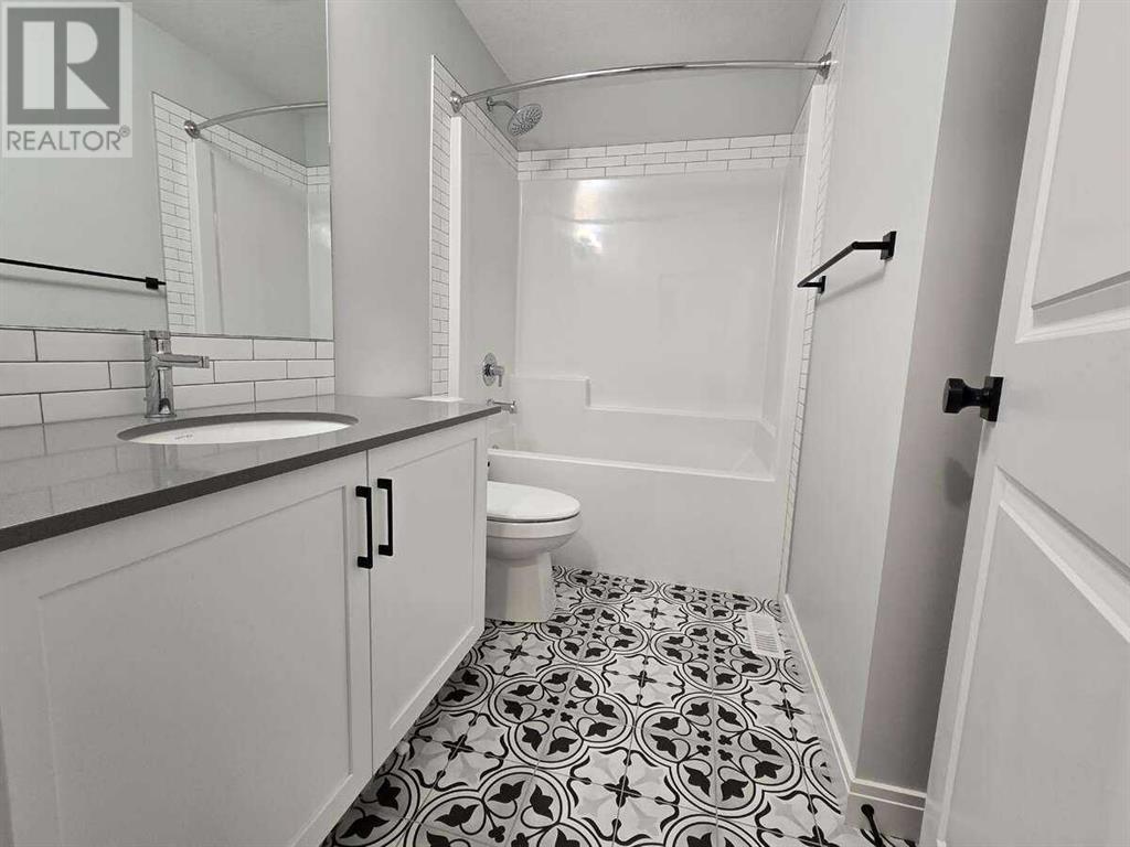 Single Family House for Sale in  Creekside Way SW Pine Creek Calgary 