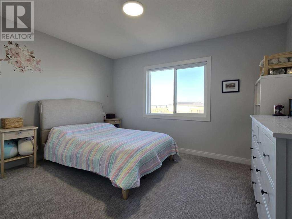 Single Family House for Sale in  Creekside Way SW Pine Creek Calgary 