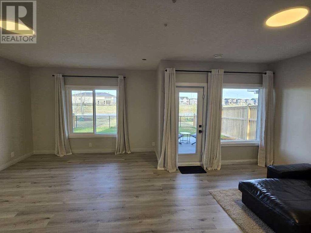 Single Family House for Sale in  Creekside Way SW Pine Creek Calgary 