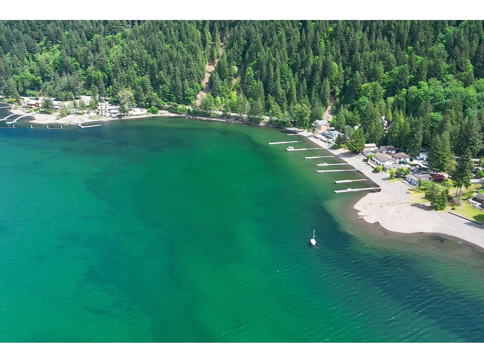 6361 THUNDERBIRD CRESCENT, Harrison Lake