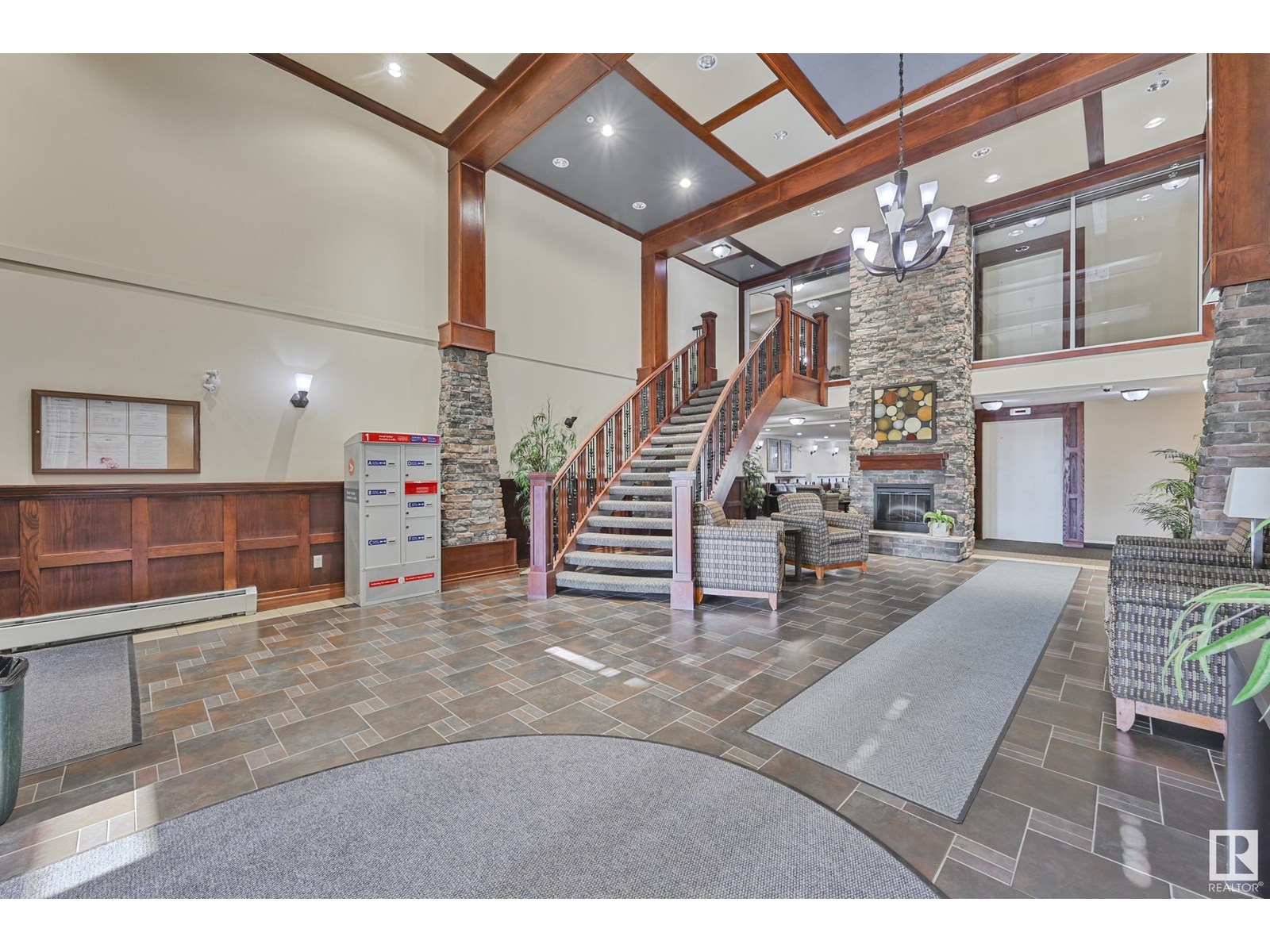 Photo 16 of 216 1589 Glastonbury Bv Nw, Edmonton AB