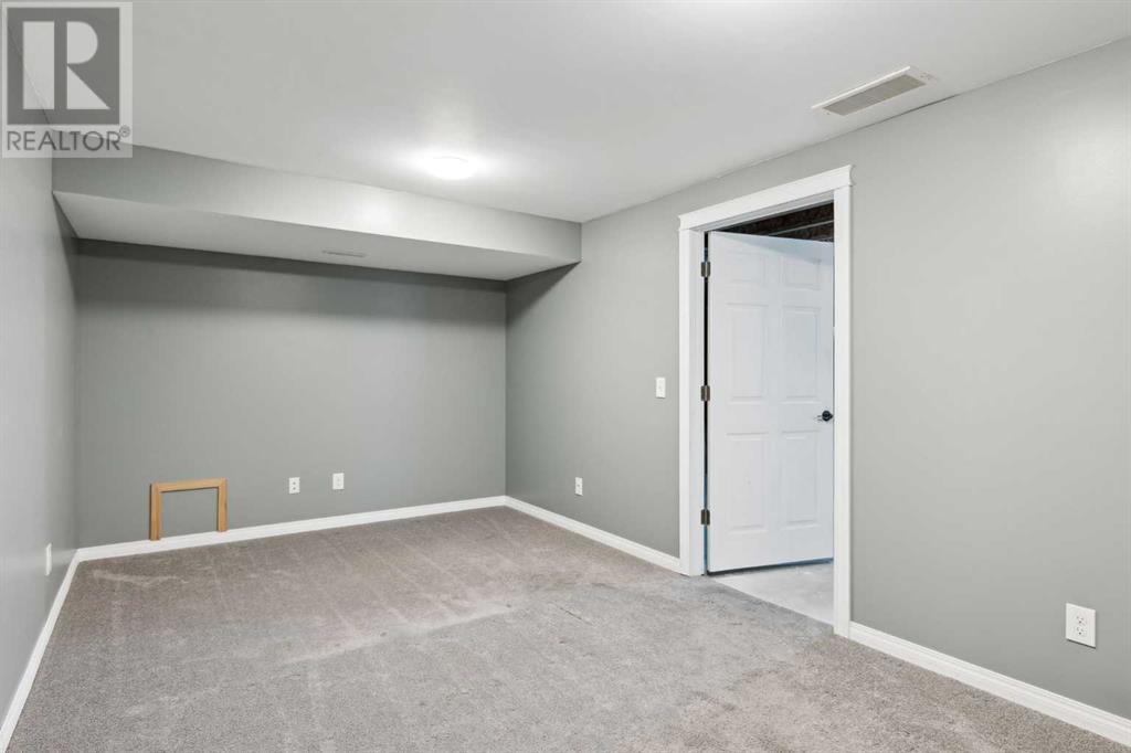 Single Family House for Sale in  Skyview Point Green NE Skyview Ranch Calgary 