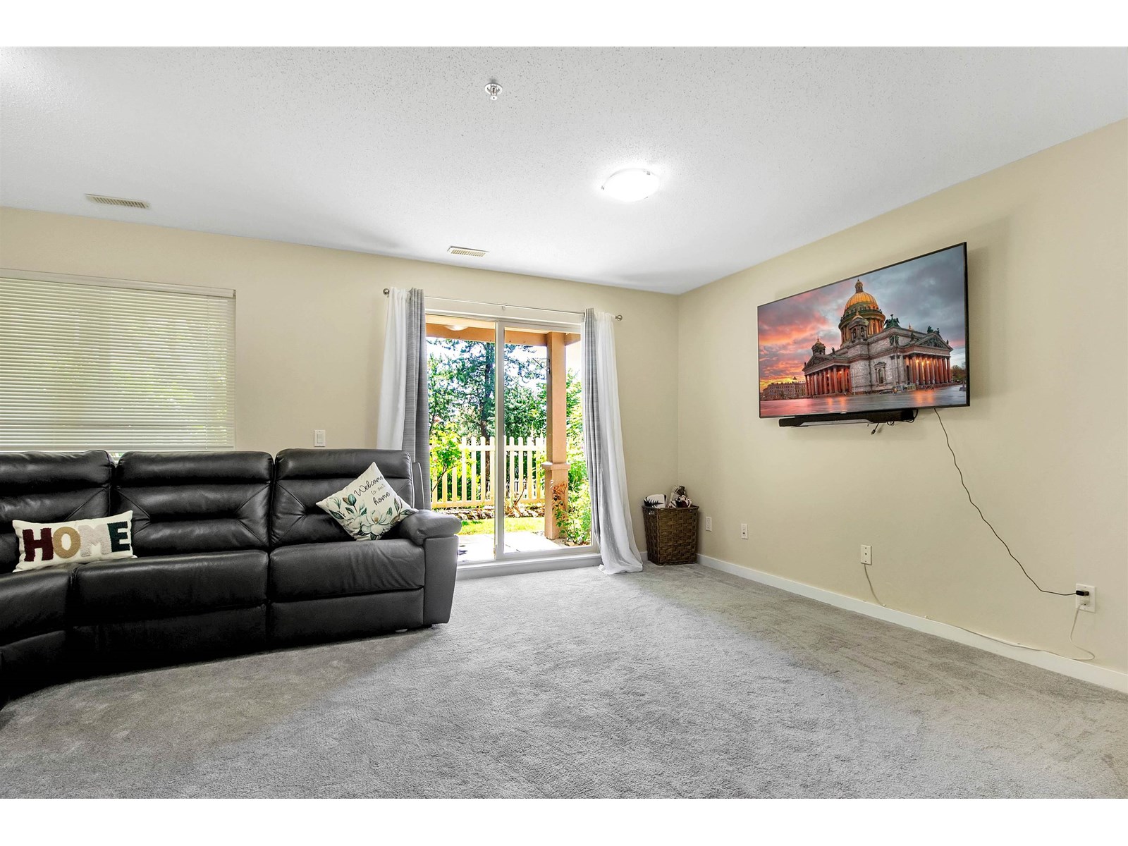 Photo 5 of 53 20350 68 Avenue, Langley BC