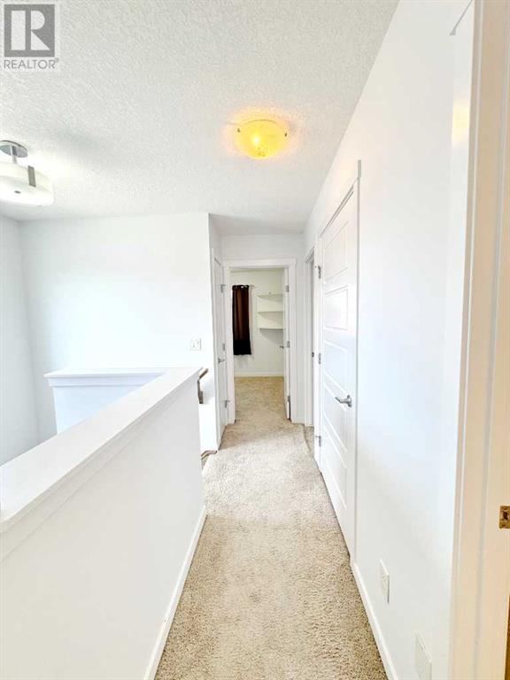 Single Family House for Sale in  Saddlelake Terrace NE Saddle Ridge Calgary 