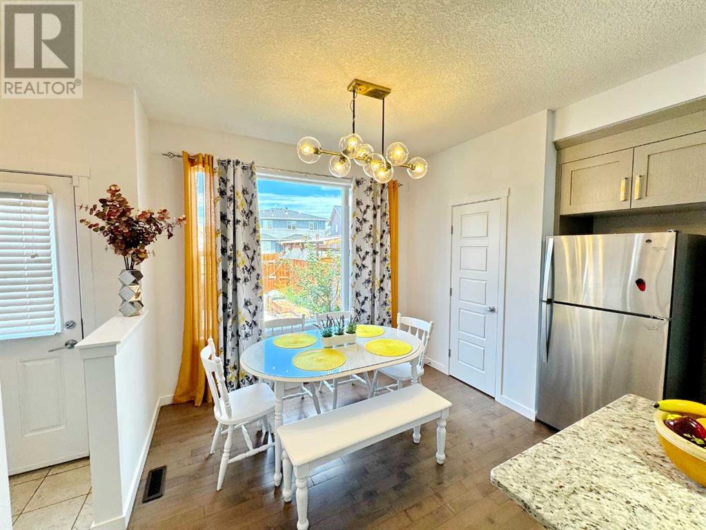 Single Family House for Sale in  Saddlelake Terrace NE Saddle Ridge Calgary 