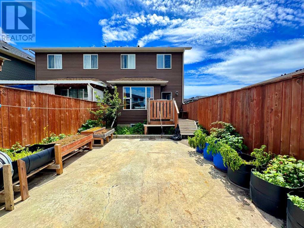 Single Family House for Sale in  Saddlelake Terrace NE Saddle Ridge Calgary 