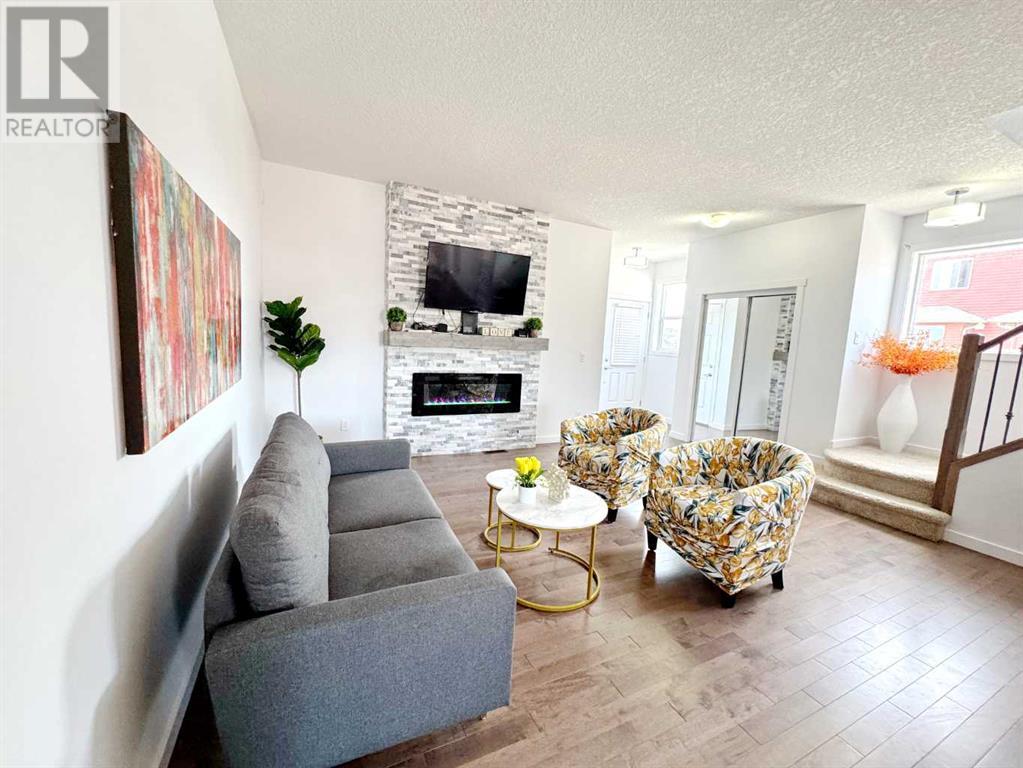 Single Family House for Sale in  Saddlelake Terrace NE Saddle Ridge Calgary 