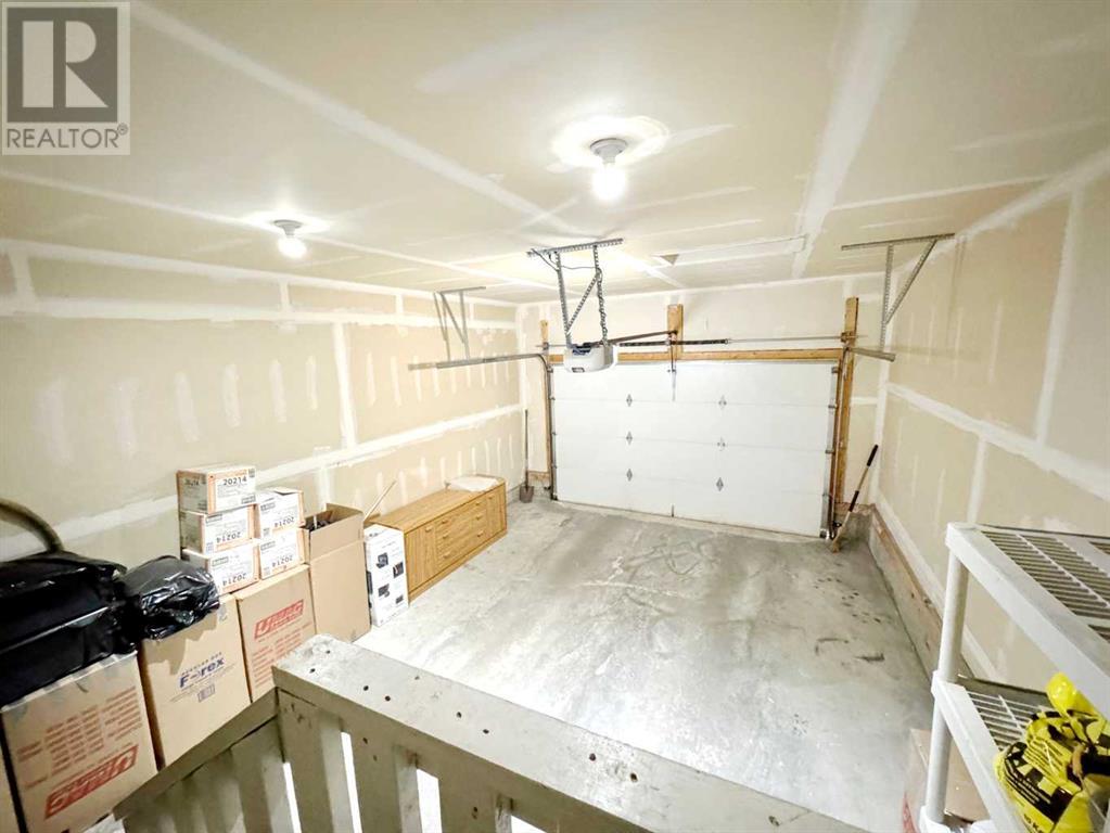 Single Family House for Sale in  Saddlelake Terrace NE Saddle Ridge Calgary 