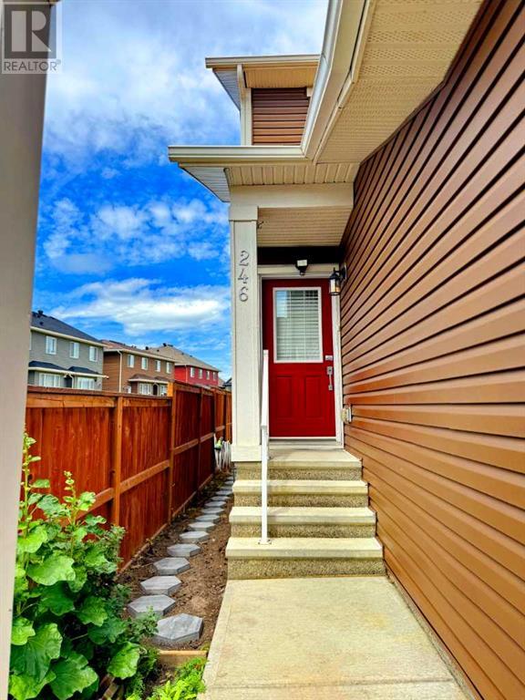 Single Family House for Sale in  Saddlelake Terrace NE Saddle Ridge Calgary 