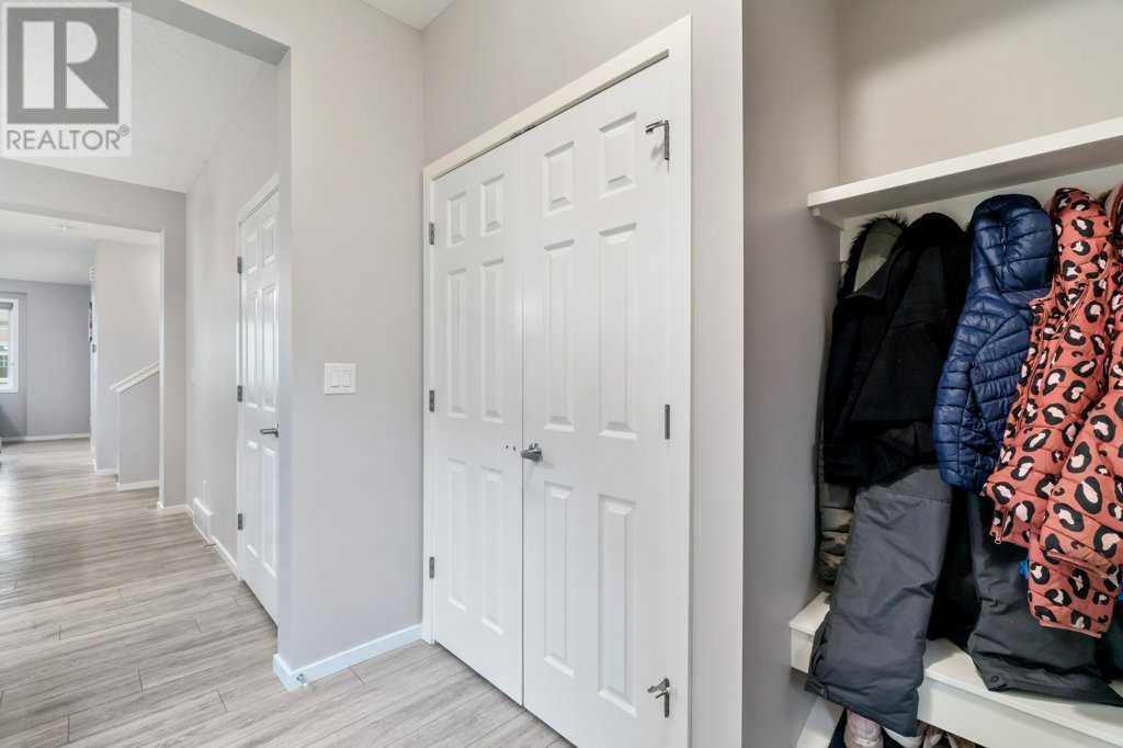 Single Family House for Sale in  Yorkville Avenue SW Yorkville Calgary 