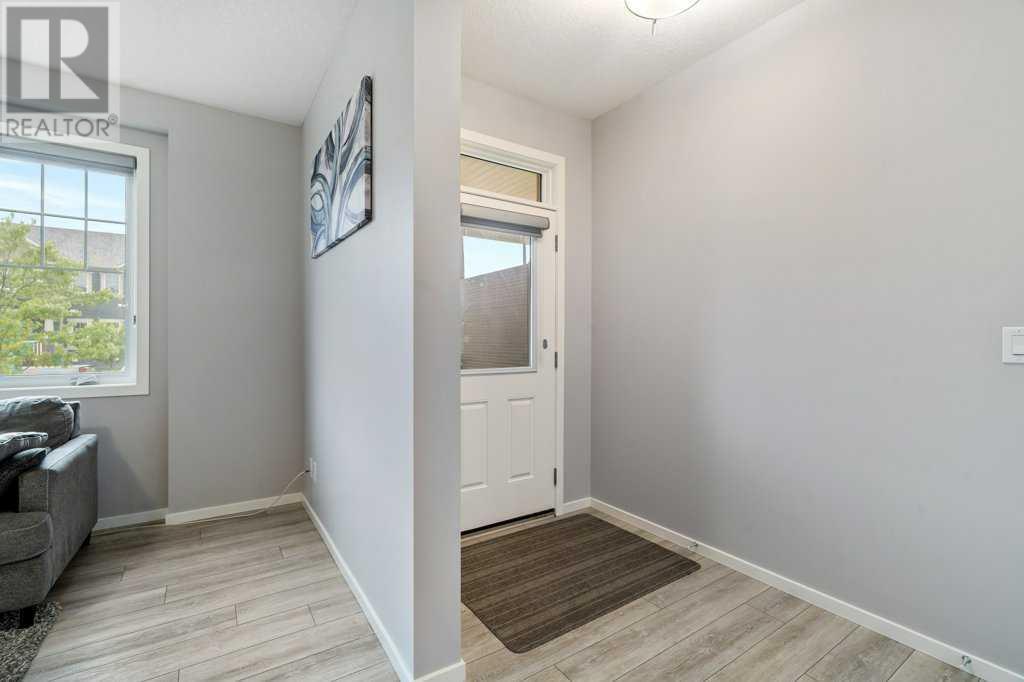 Single Family House for Sale in  Yorkville Avenue SW Yorkville Calgary 