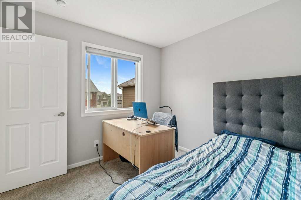 Single Family House for Sale in  Yorkville Avenue SW Yorkville Calgary 