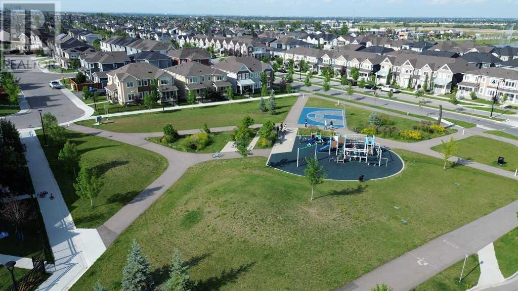 Single Family House for Sale in  Yorkville Avenue SW Yorkville Calgary 