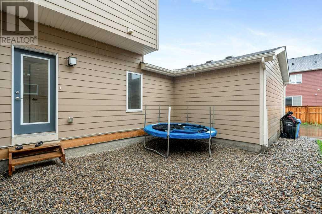 Single Family House for Sale in  Yorkville Avenue SW Yorkville Calgary 