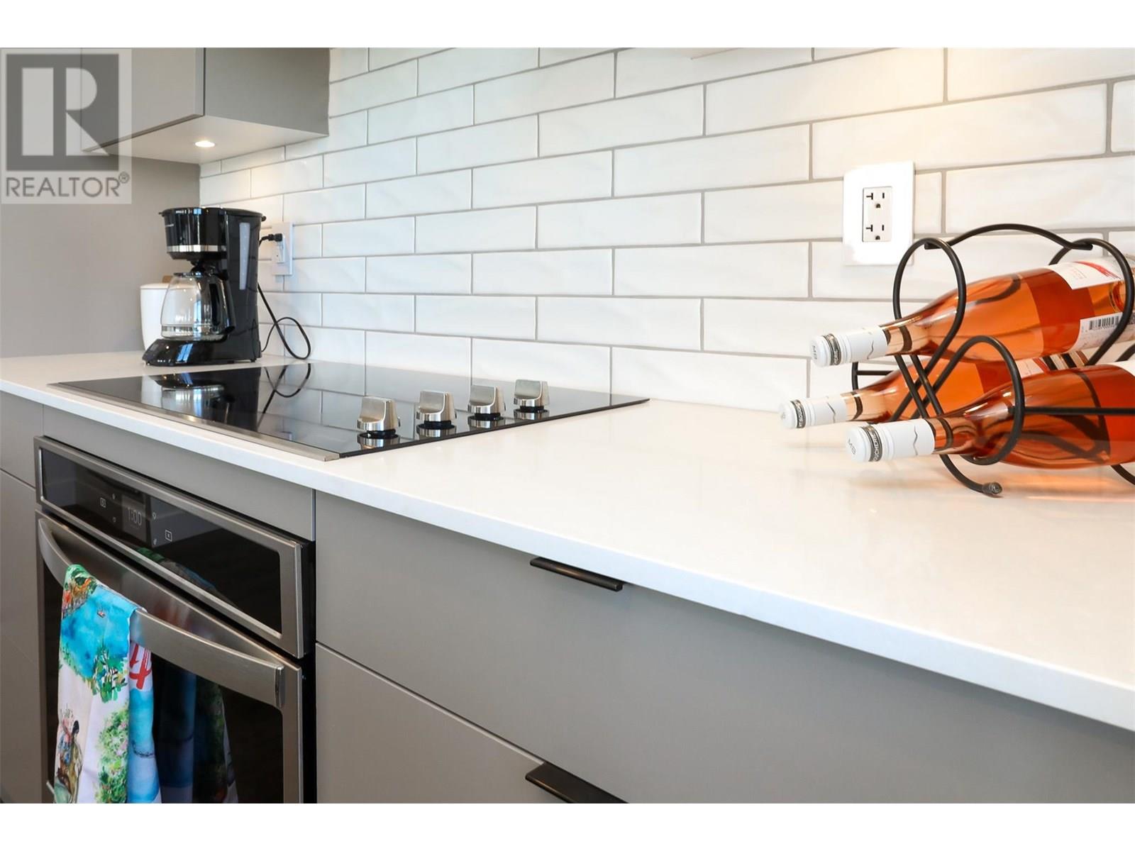 Photo 4 of 1471 St Paul Street Unit 2307, Kelowna BC
