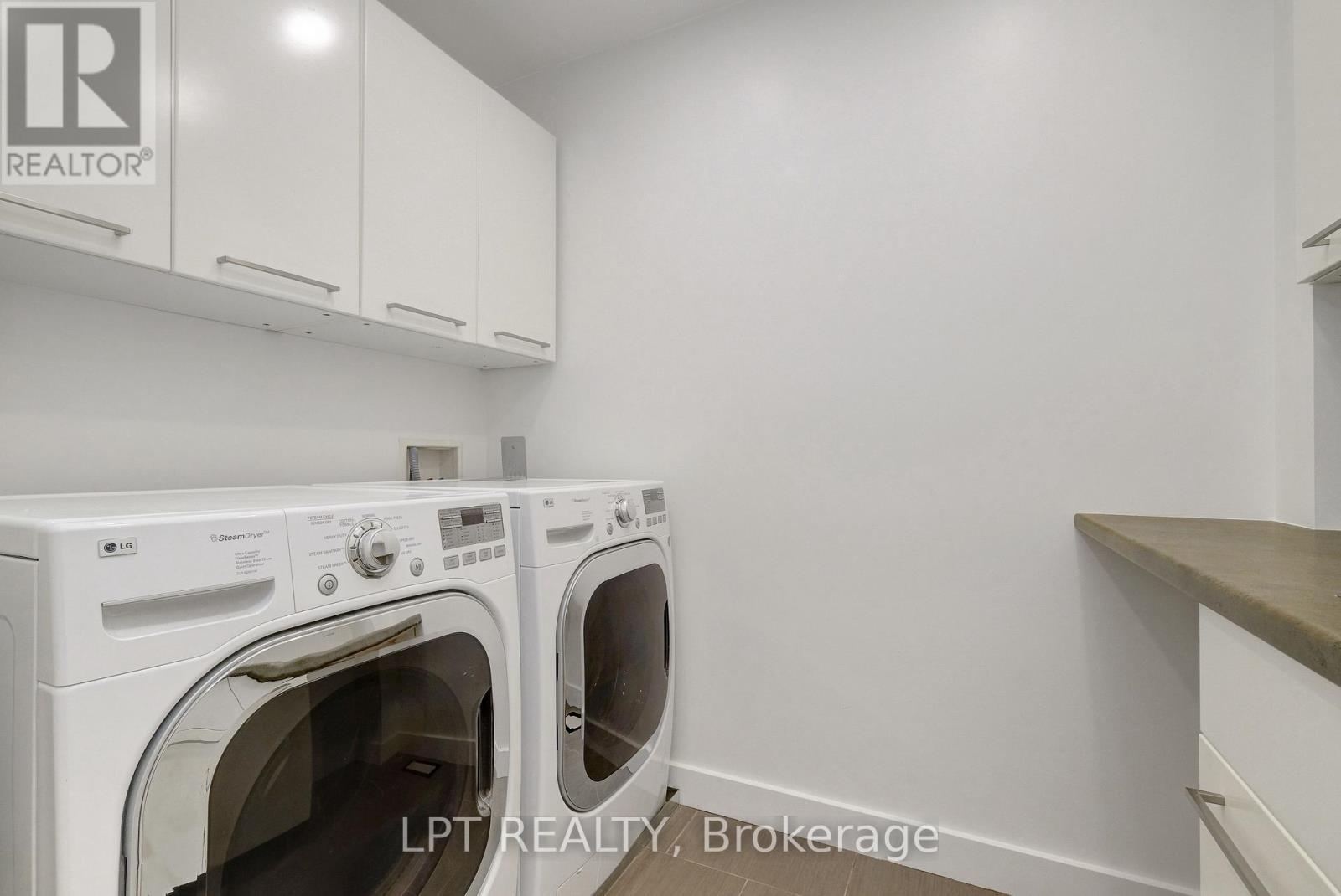 Photo 30 of 298 Crestview Road, Ottawa ON