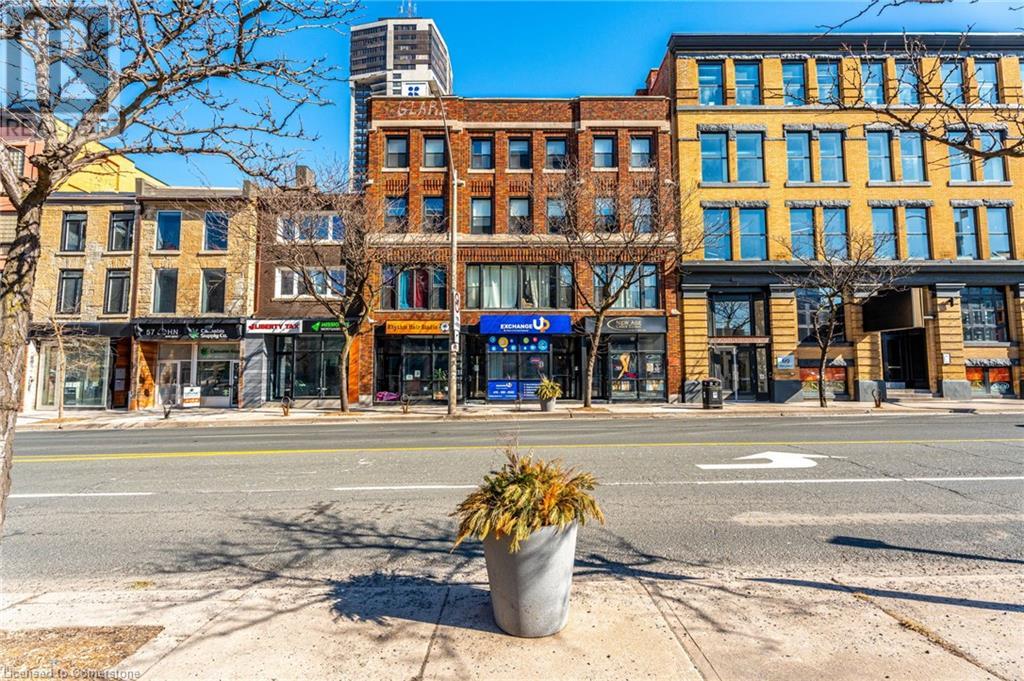 Photo 4 of 63 John Street S Unit 202, Hamilton ON