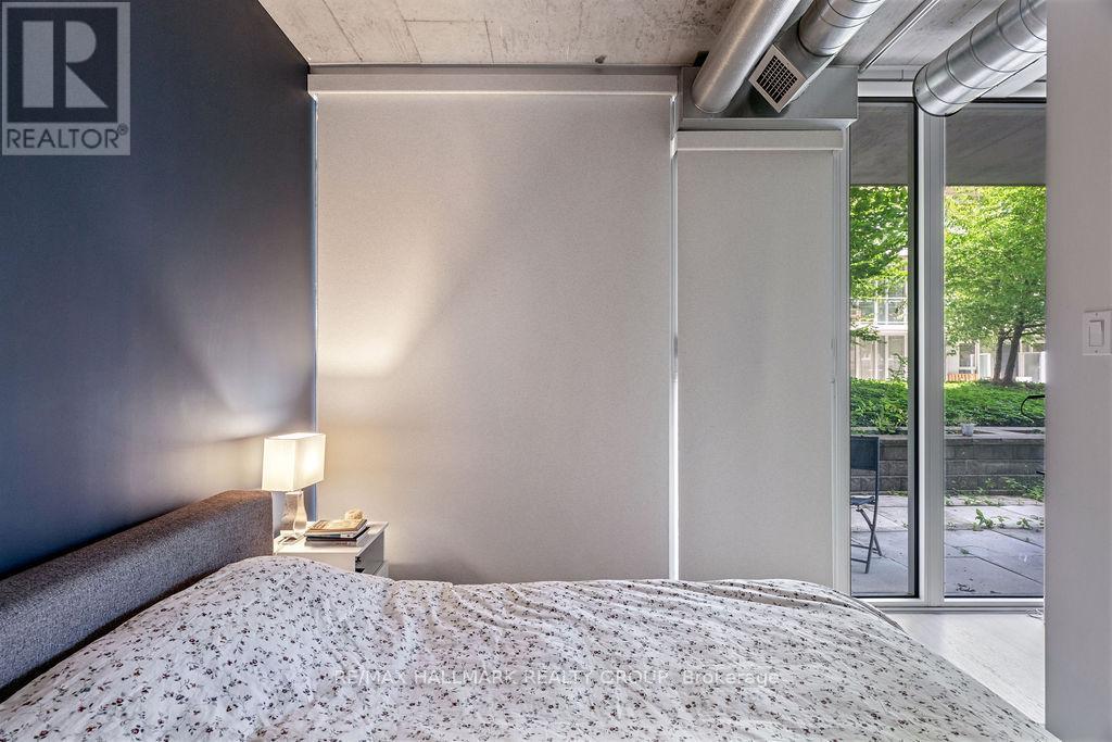 Photo 11 of 209 354 Gladstone Avenue, Ottawa ON