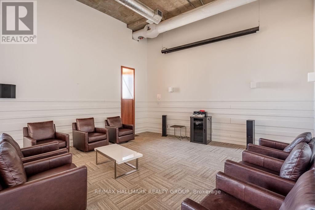 Photo 20 of 209 354 Gladstone Avenue, Ottawa ON