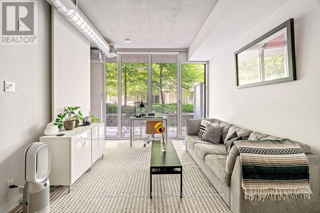 Photo 8 of 209 354 Gladstone Avenue, Ottawa ON