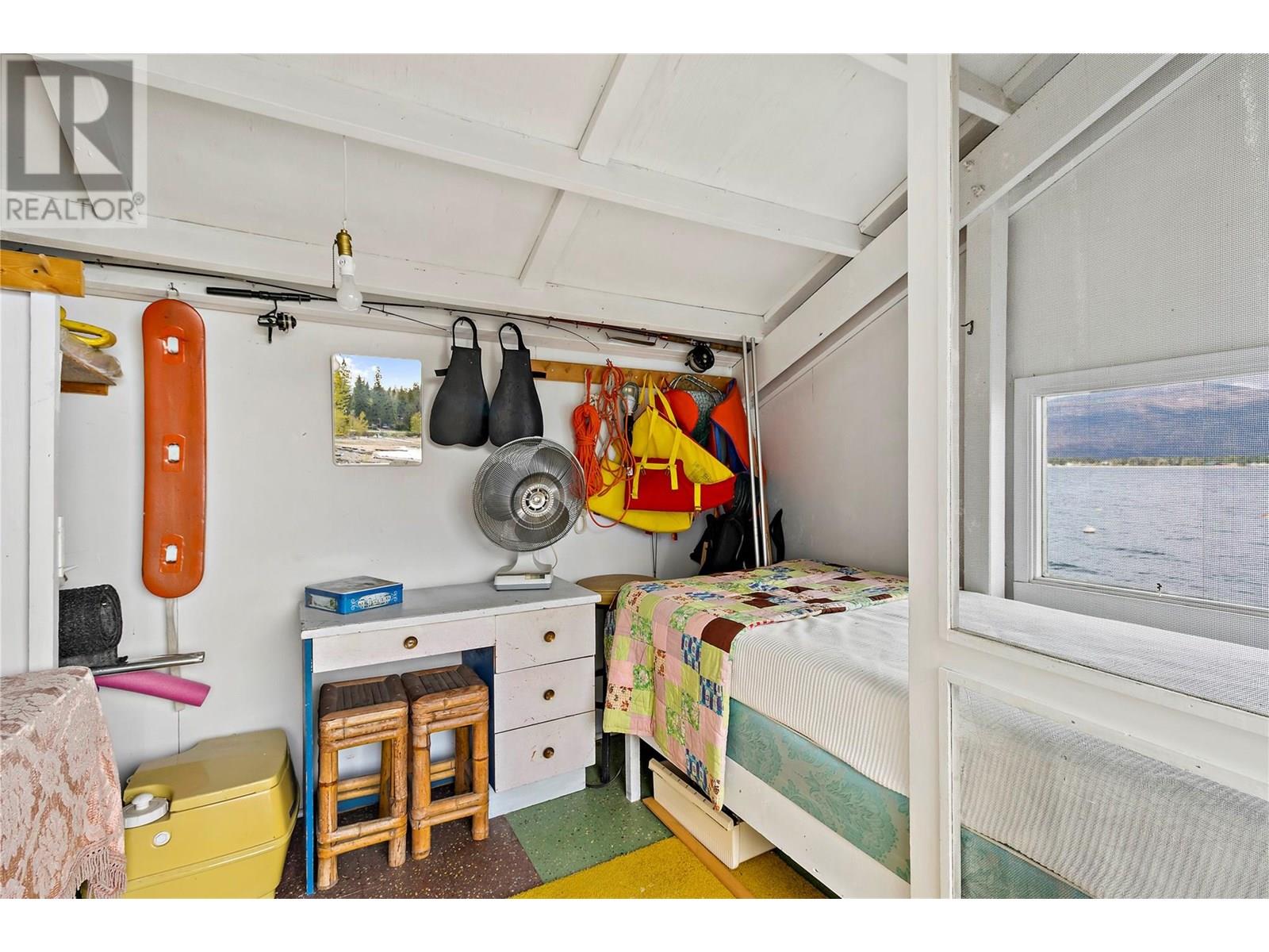 1665 Blind Bay Road, Blind Bay