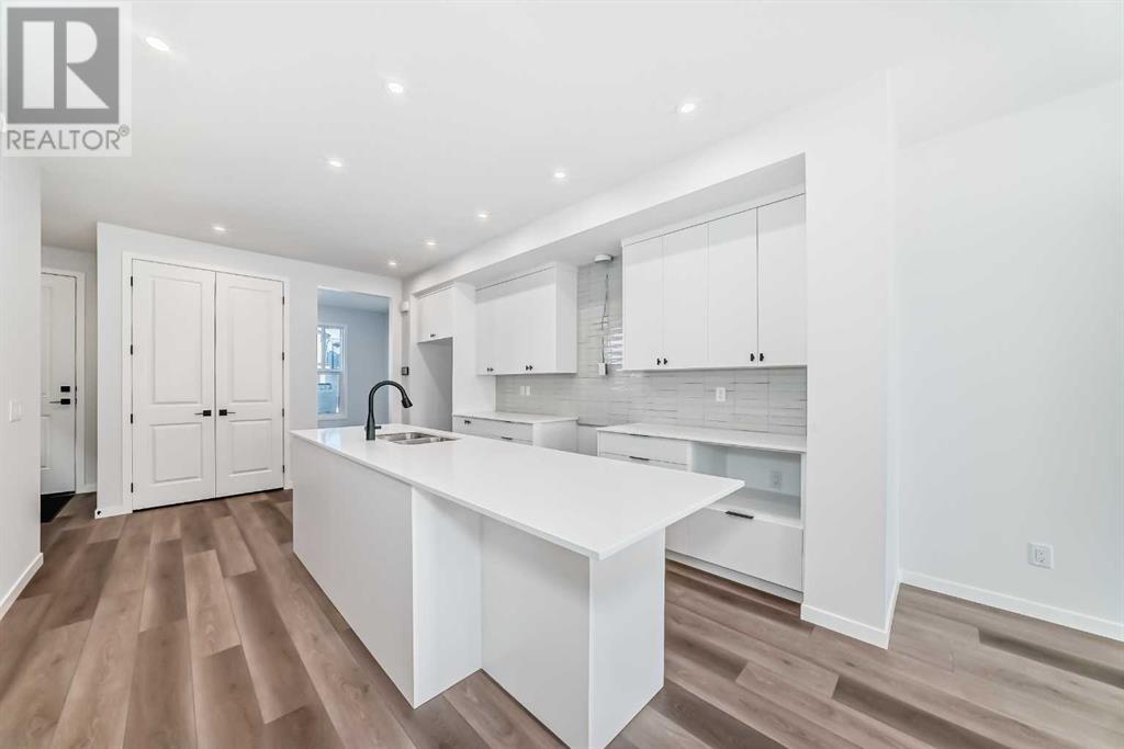 Single Family House for Sale in  Rowmont Boulevard NW Haskayne Calgary 