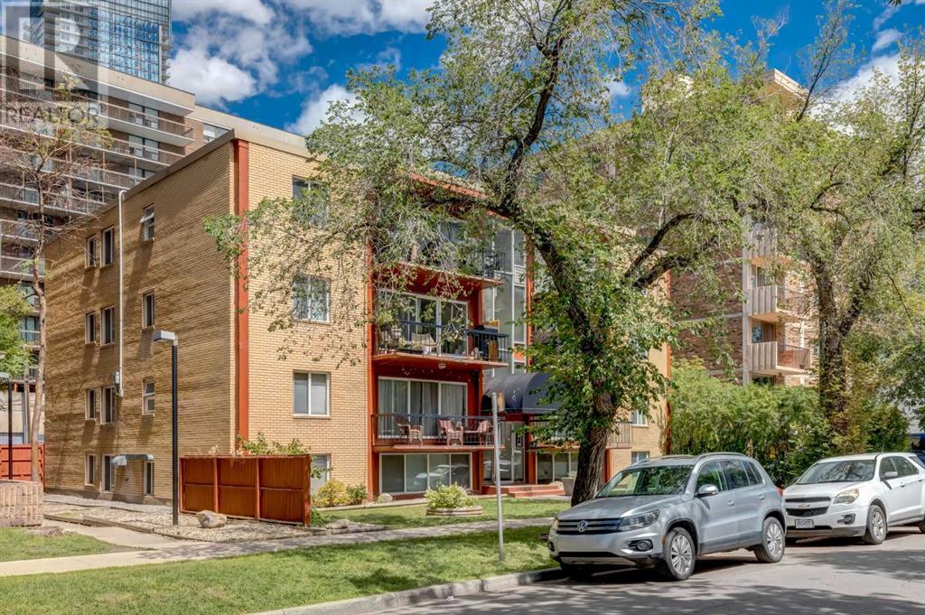 Single Family House for Sale in    Avenue SW Beltline Calgary 