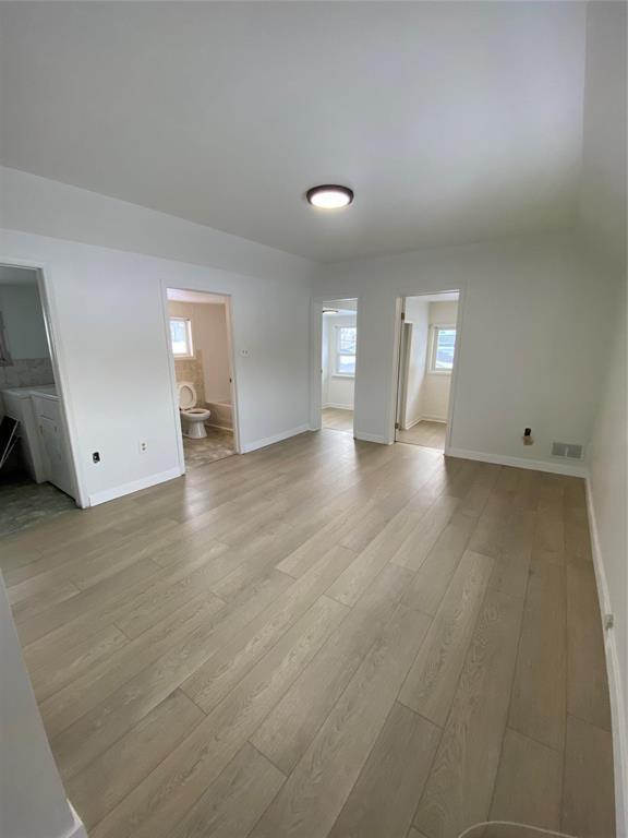 Photo 8 of 580 Bannatyne Avenue, Winnipeg MB