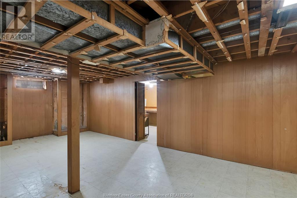 Photo 25 of 1547 Cherrylawn Crescent, Windsor ON