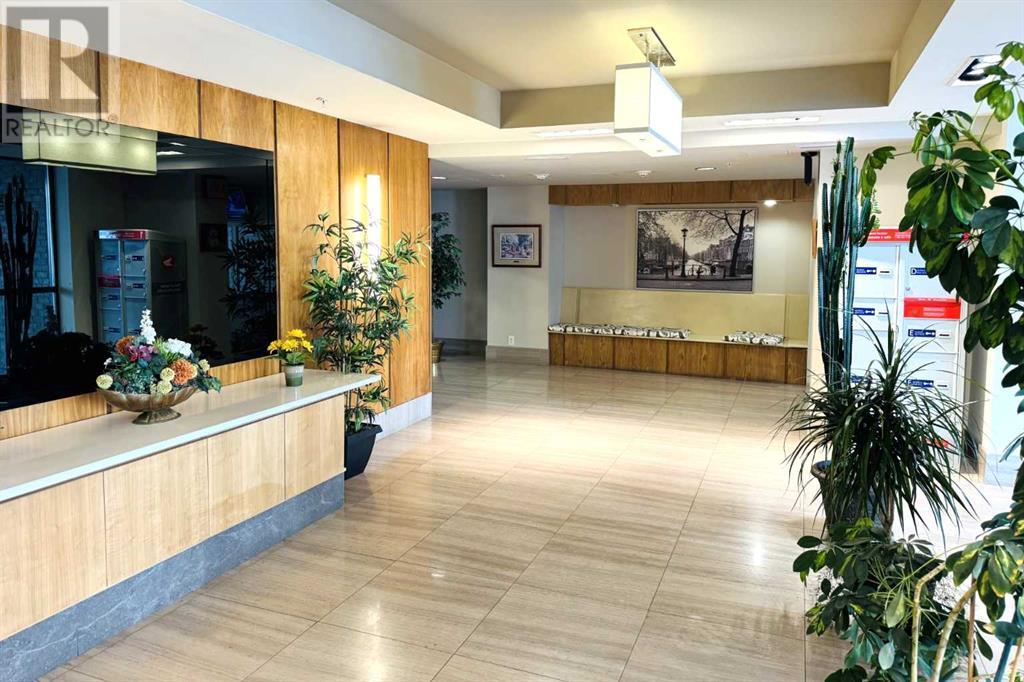 Single Family House for Sale in   Shawnee Hill SW Shawnee Slopes Calgary 