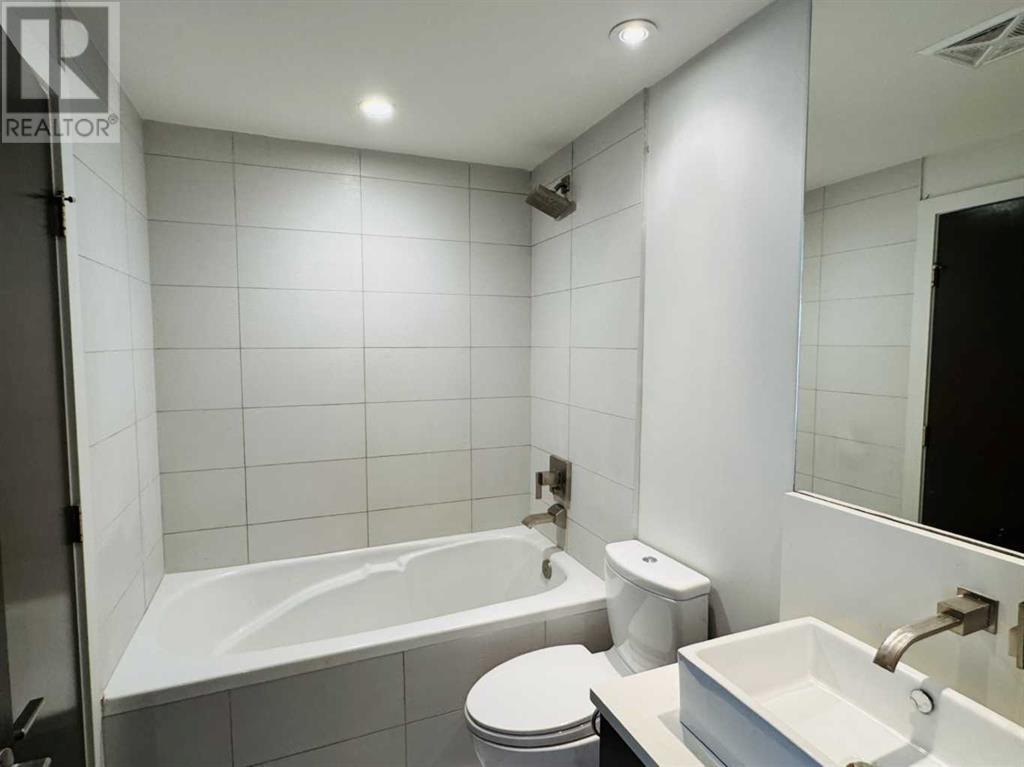 Single Family House for Sale in   Shawnee Hill SW Shawnee Slopes Calgary 