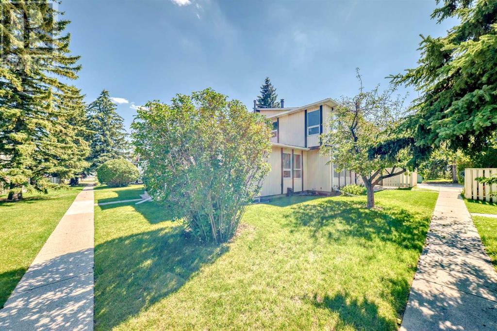 Single Family House for Sale in   Blackthorn Road NE Thorncliffe Calgary 