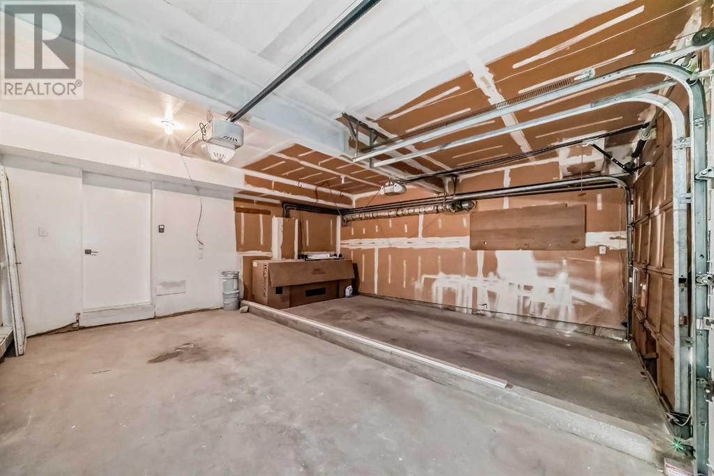 Single Family House for Sale in   Blackthorn Road NE Thorncliffe Calgary 