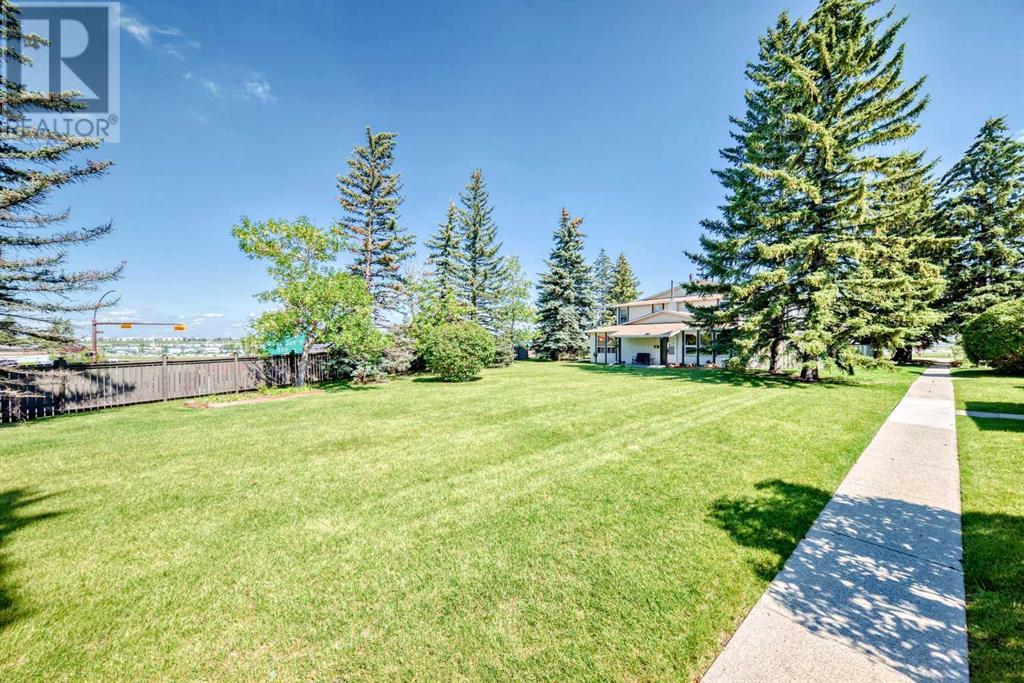 Single Family House for Sale in   Blackthorn Road NE Thorncliffe Calgary 