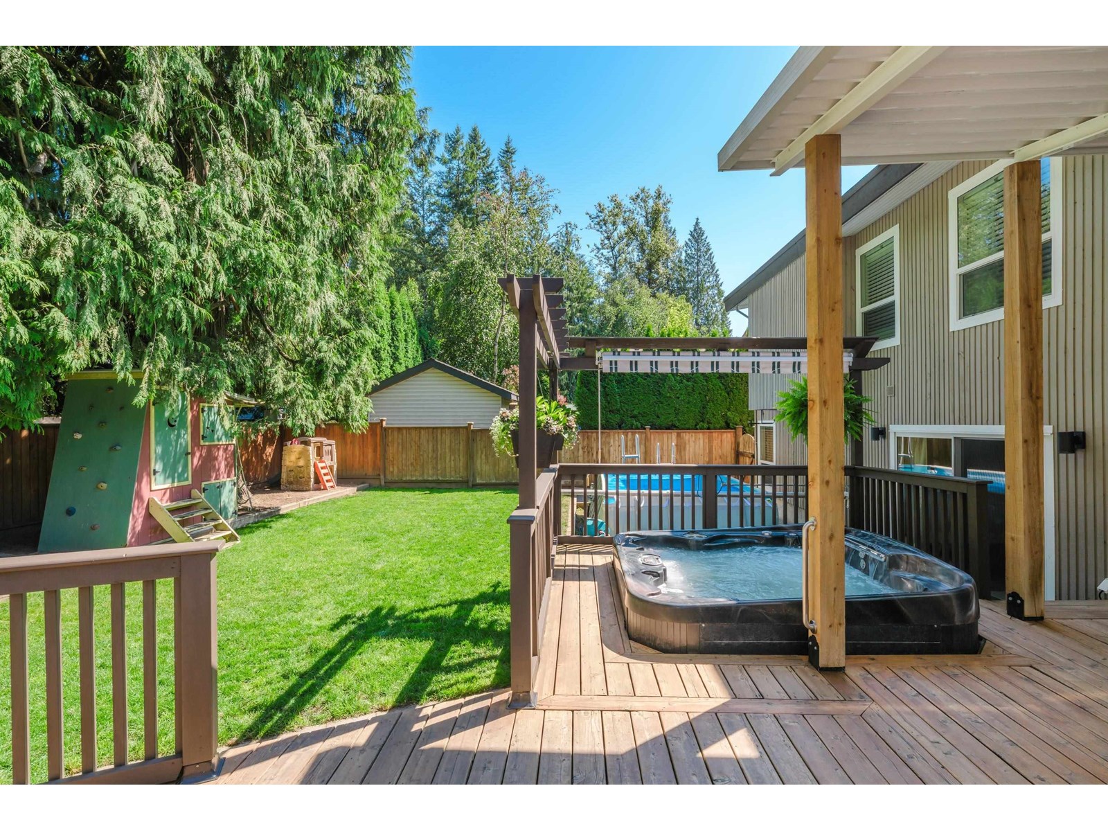 Photo 34 of 4520 206 Street, Langley BC