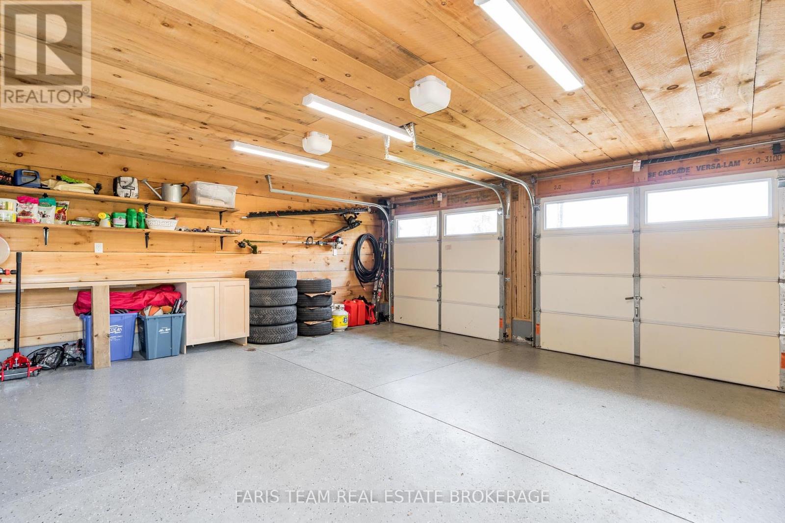 Photo 35 of 38 Nelson Street, Clearview ON