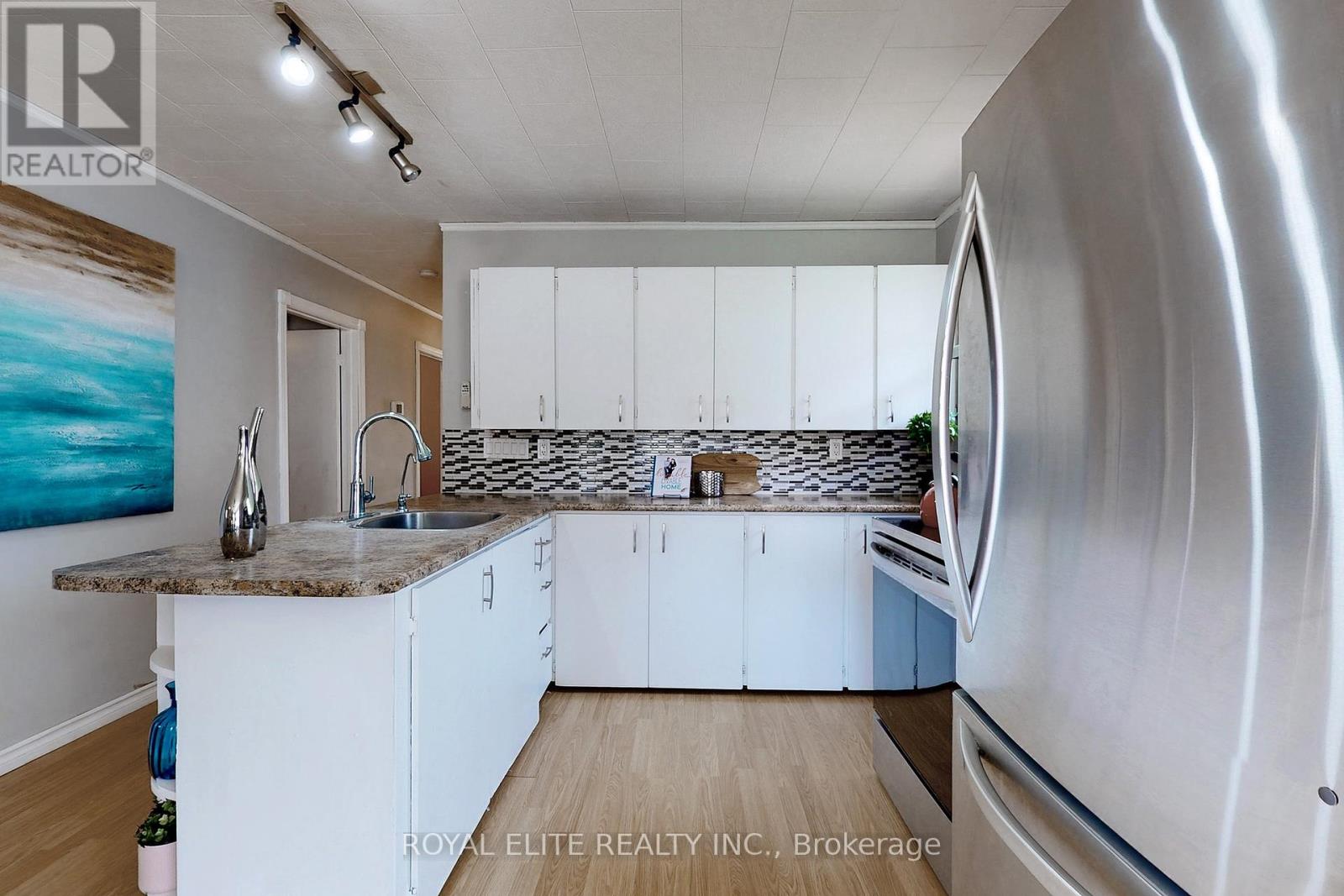 Photo 13 of 3965 Hilltop Road, Ramara ON