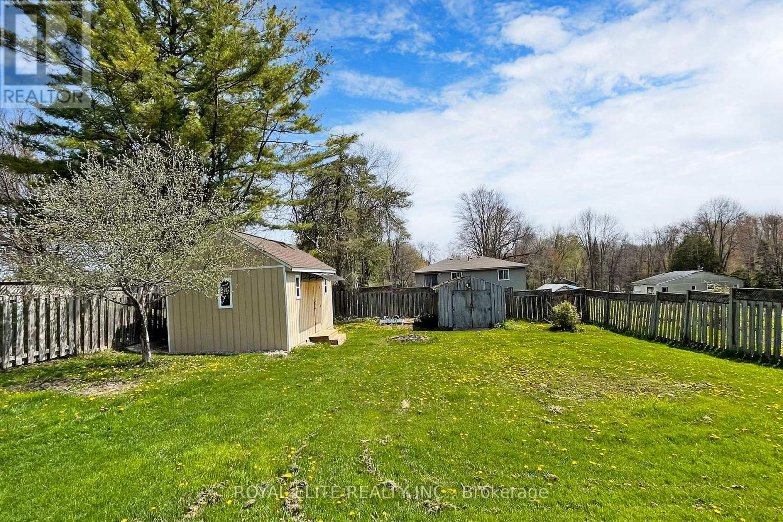 Photo 35 of 3965 Hilltop Road, Ramara ON