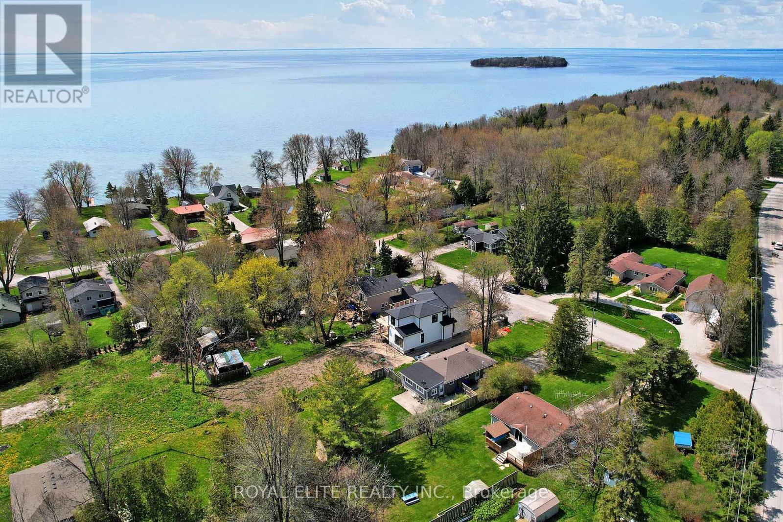 Photo 46 of 3965 Hilltop Road, Ramara ON