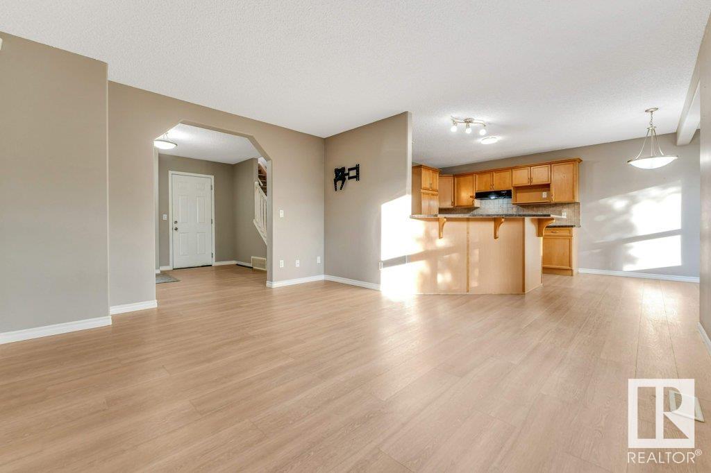Photo 12 of 123 Champlain Pl, Beaumont AB